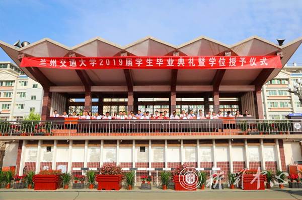 http://www.lzjtu.cn/__local/7/FF/26/0533447ED63EABA09C944DBB91E_4A8FBA76_211E1.jpg
