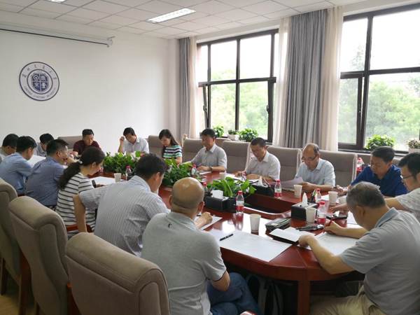 http://www.lzjtu.cn/__local/B/30/21/CA9123385551DBC48A59AAEDE8D_CCDCFBAE_1A387.jpg