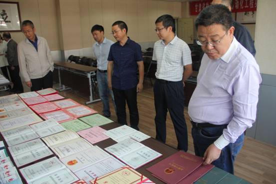http://dqxy.lzjtu.edu.cn/__local/A/42/D0/D93EC5E4D8AF36C95C67EB264AD_926AE70F_7AFA.jpg