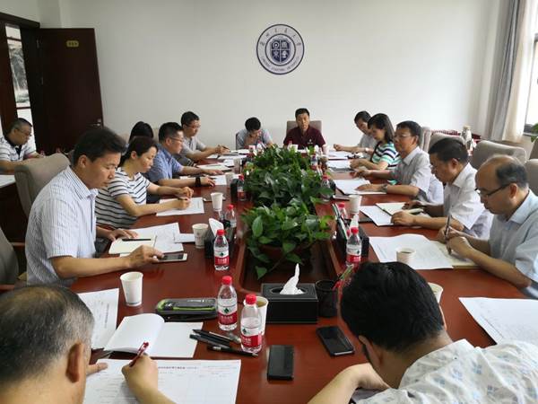 http://www.lzjtu.cn/__local/B/99/CA/2634167AC47C55F652B2B6E4737_A897D3DE_1B5CD.jpg