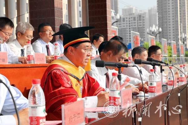 http://www.lzjtu.cn/__local/D/3D/D2/A6C4A40E6228FC237F662BE4573_312CC8D9_1B57E.jpg