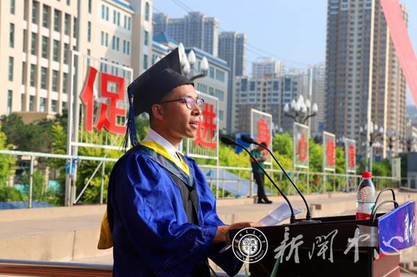 http://www.lzjtu.cn/__local/0/D4/ED/9B87EA6D7748B395870B256881B_B9044DEE_1A132.jpg